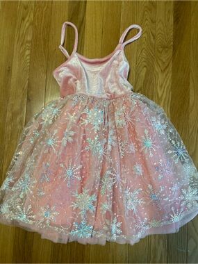 NWOT Oh Shana! 7/8 Sparkle Pink Snowflake Tulle Dress